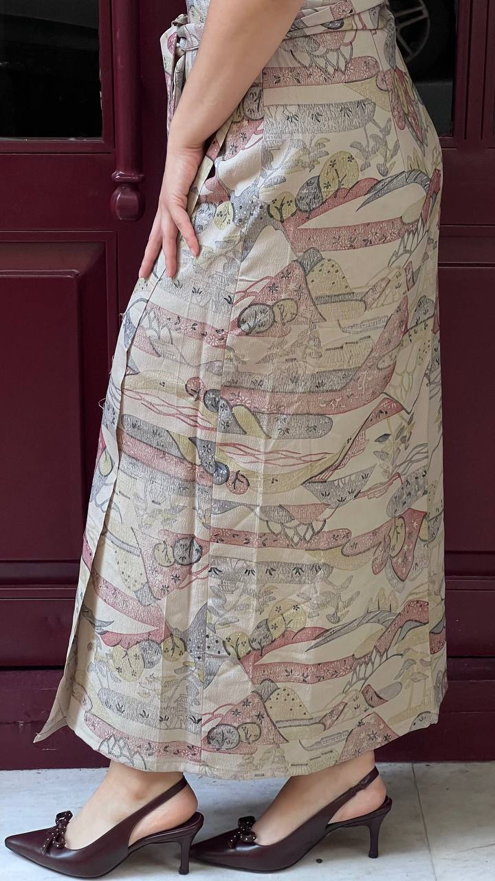 Silk skirt with village pattern