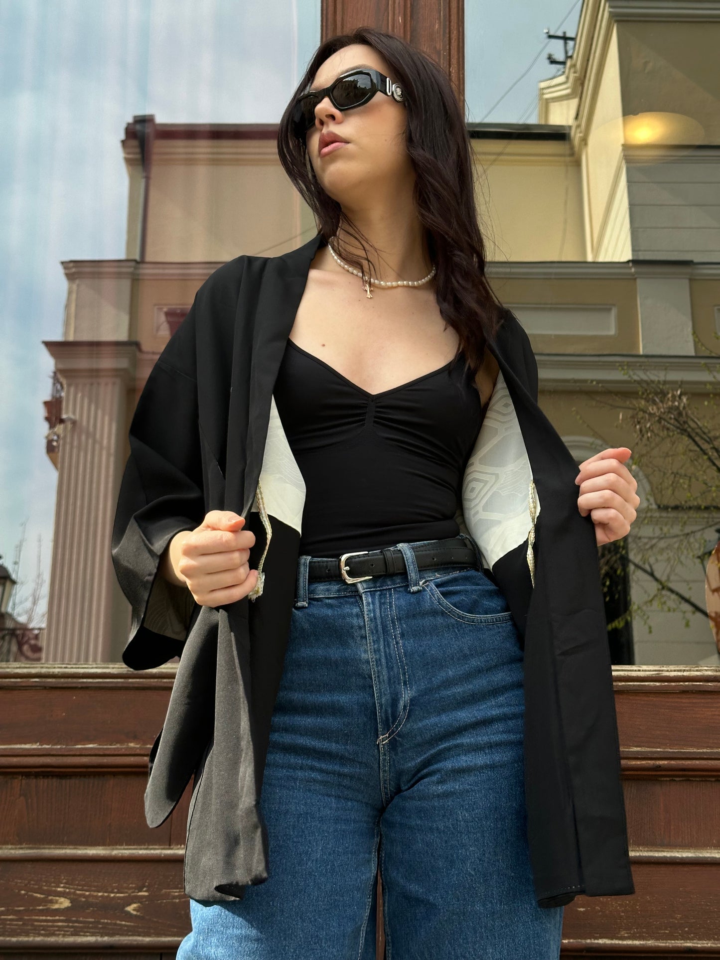 Black haori with a crane