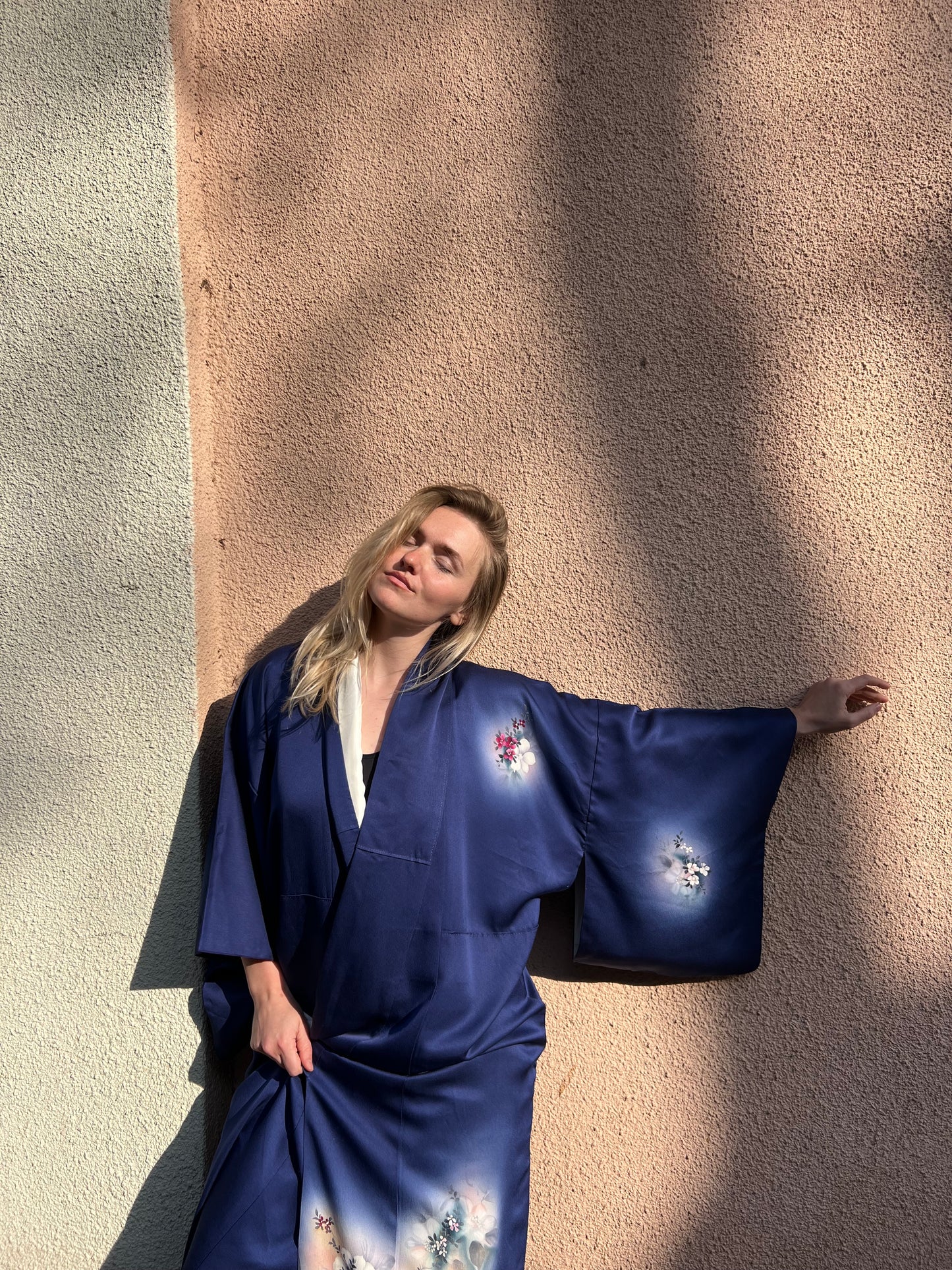 Dark blue kimono with flowers