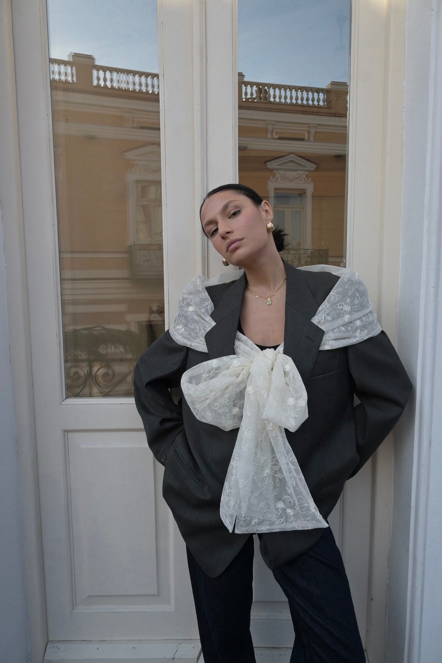 Jacket with ribbons