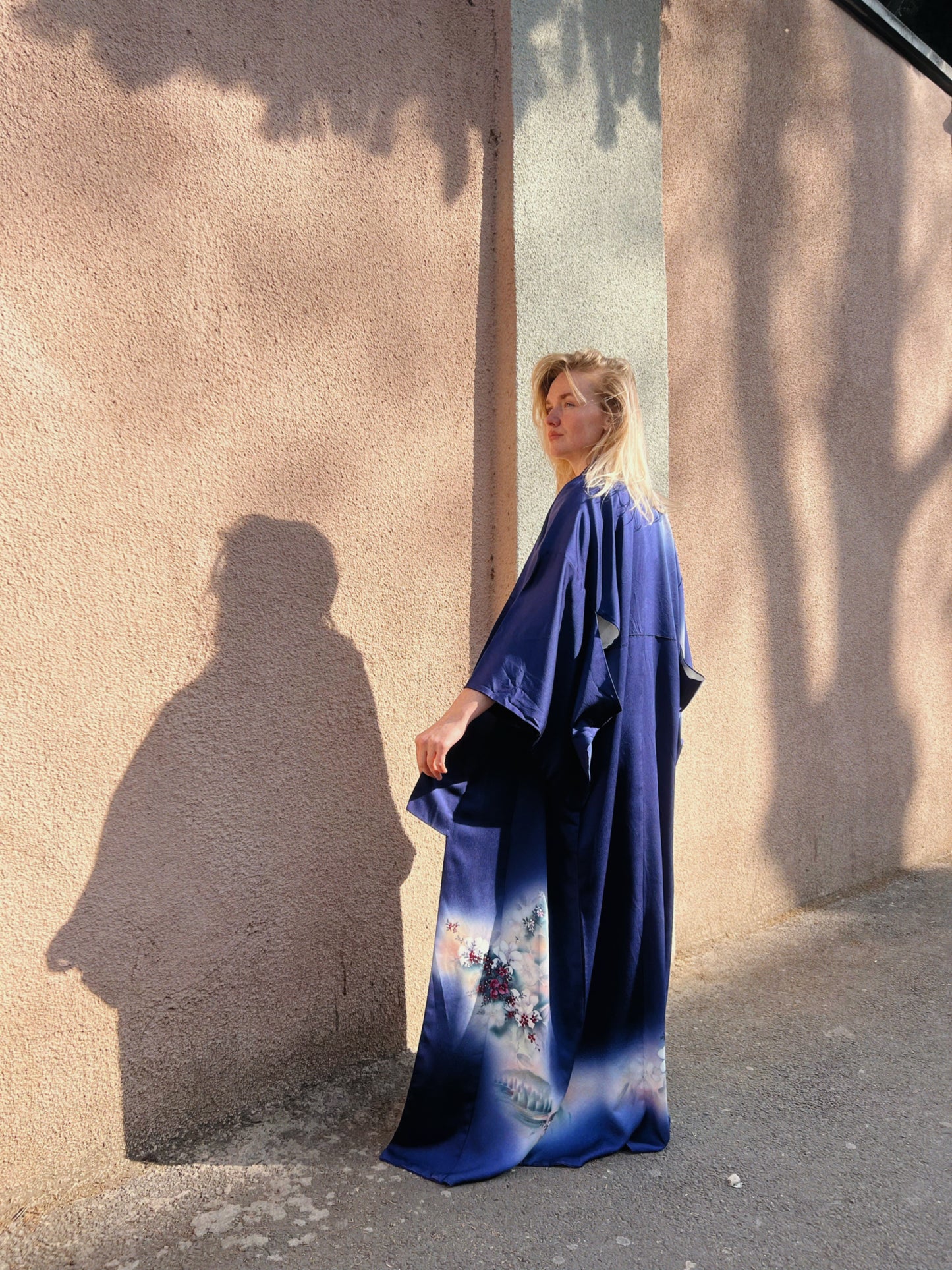 Dark blue kimono with flowers